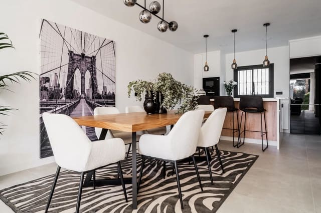 3 sypialnia Dom na sprzedaż w Nueva Andalucia, Marbella - 749 000 € (Ref: 9439798)