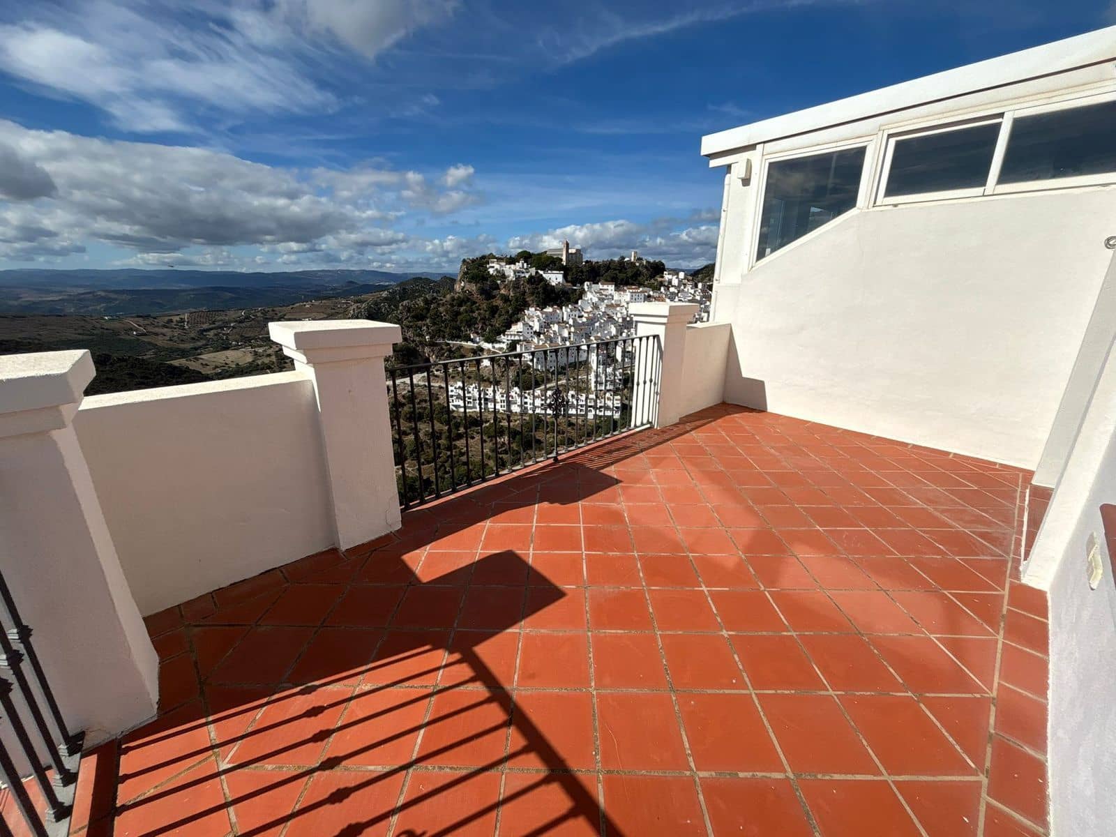 3 slaapkamer Halfvrijstaande villa te koop in Casares - € 318.000 (Ref: 9439803)