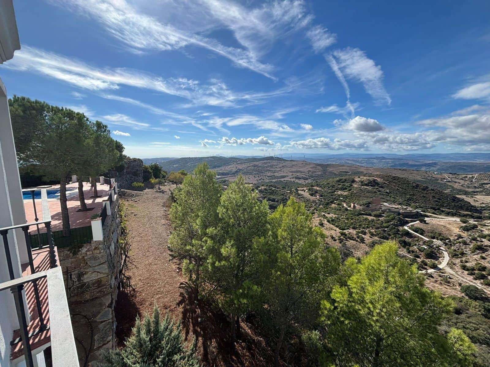 3 slaapkamer Halfvrijstaande villa te koop in Casares - € 318.000 (Ref: 9439803)