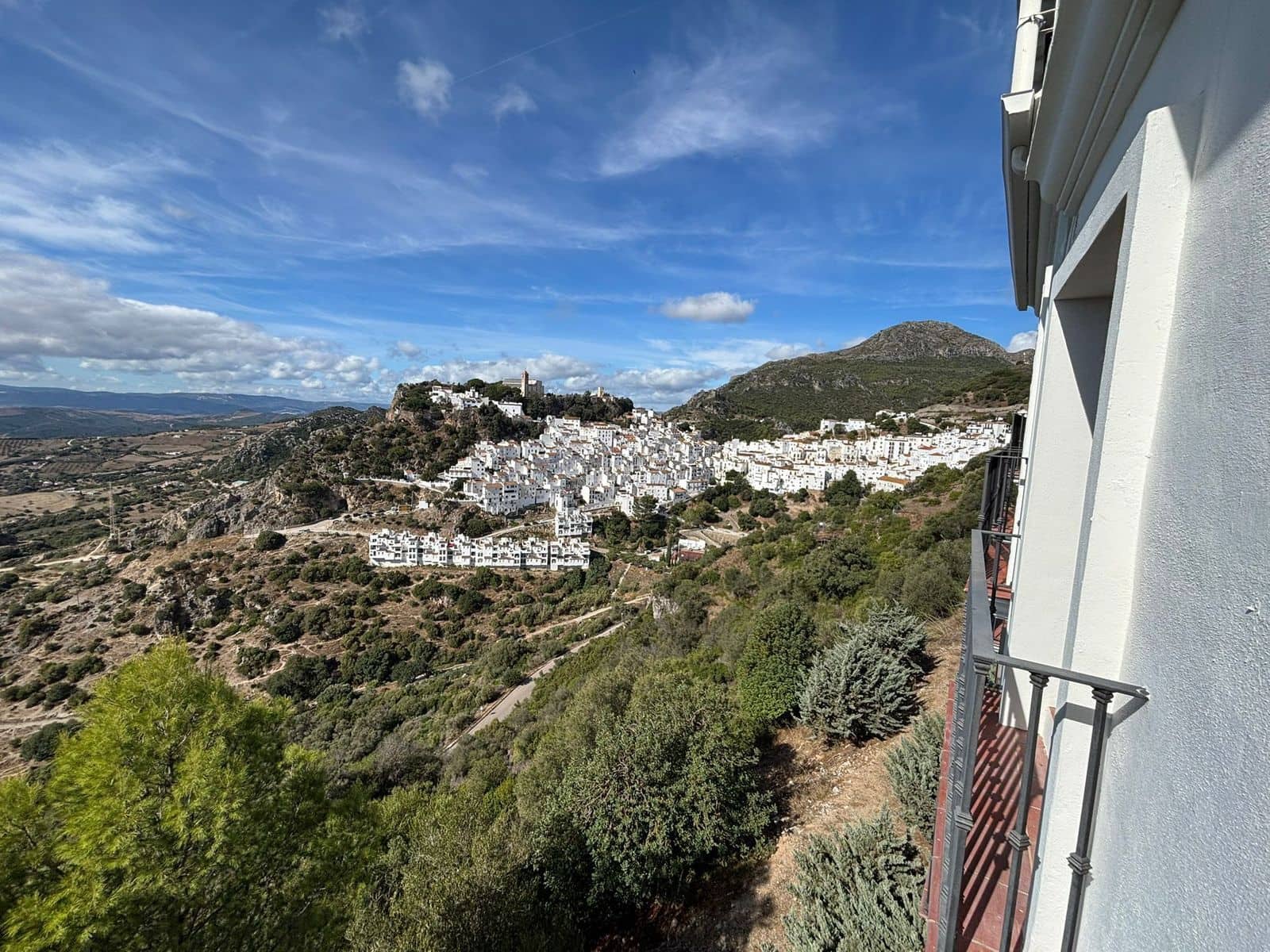 3 slaapkamer Halfvrijstaande villa te koop in Casares - € 318.000 (Ref: 9439803)