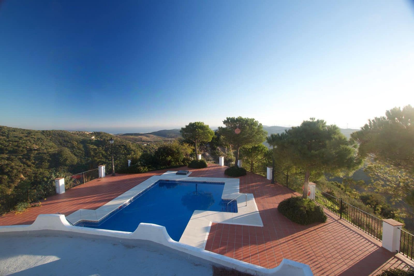 3 slaapkamer Halfvrijstaande villa te koop in Casares - € 318.000 (Ref: 9439803)