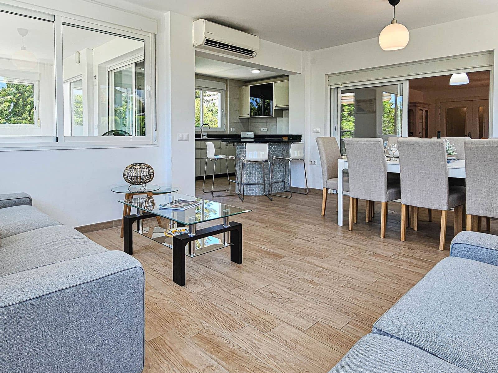 4 bedroom Villa for sale in Riviera del Sol - € 1,100,000 (Ref: 9439804)