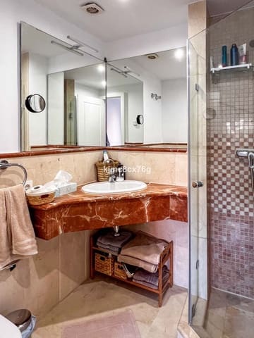 2 soveværelse Lejlighed til salg i Calahonda, Mijas - € 429.000 (Ref: 9439807)