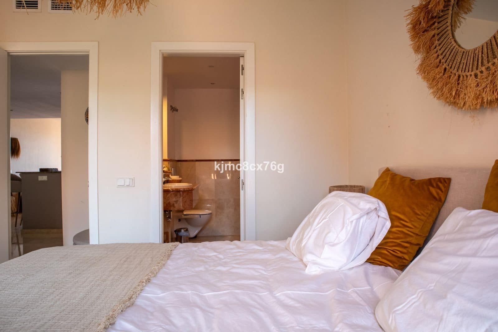 2 soveværelse Lejlighed til salg i Calahonda - € 429.000 (Ref: 9439807)