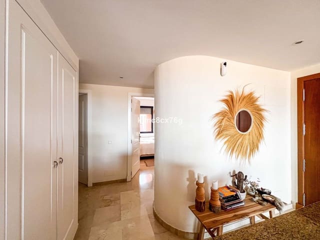 2 soveværelse Lejlighed til salg i Calahonda, Mijas - € 429.000 (Ref: 9439807)