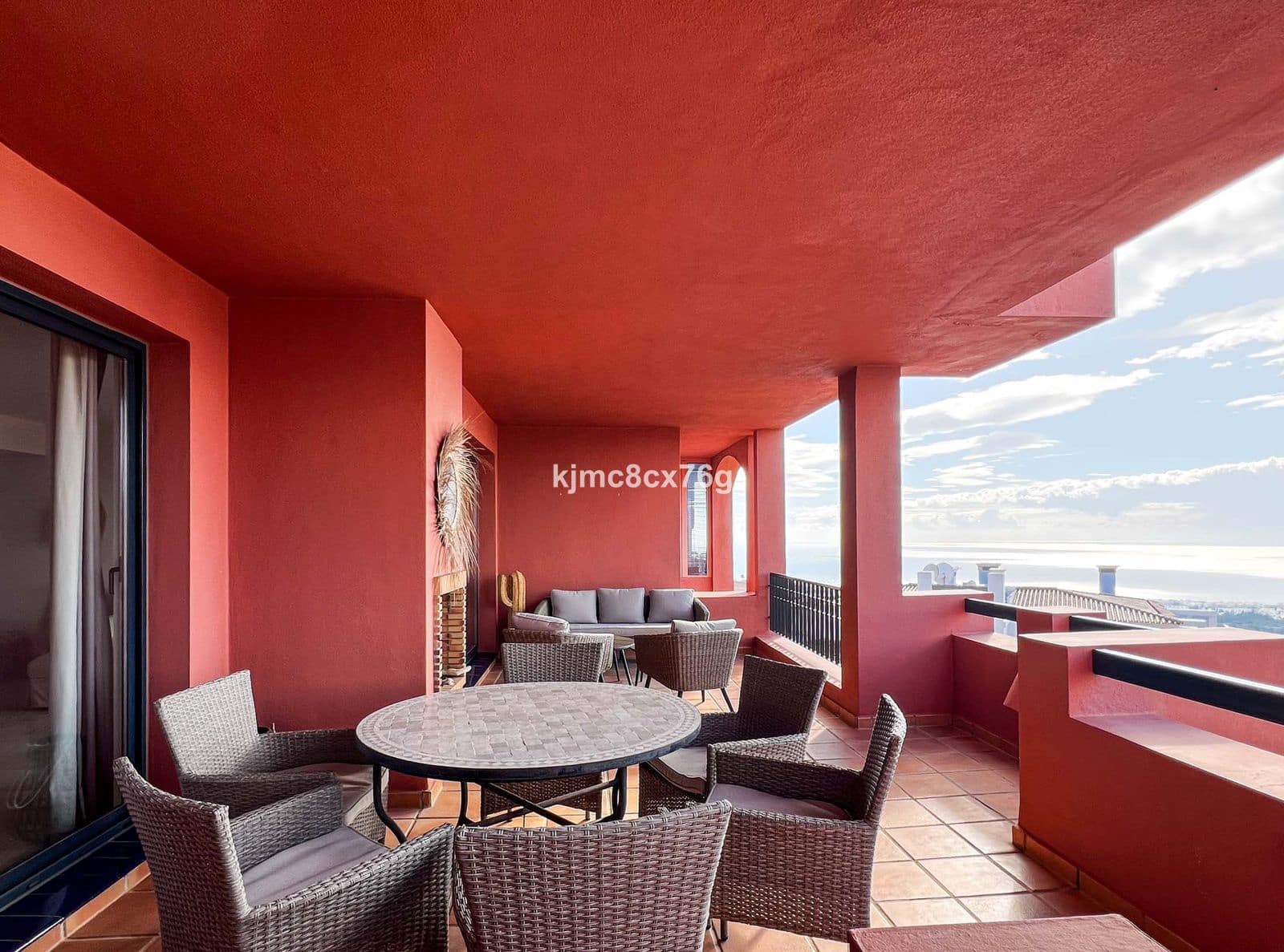 2 soveværelse Lejlighed til salg i Calahonda - € 429.000 (Ref: 9439807)