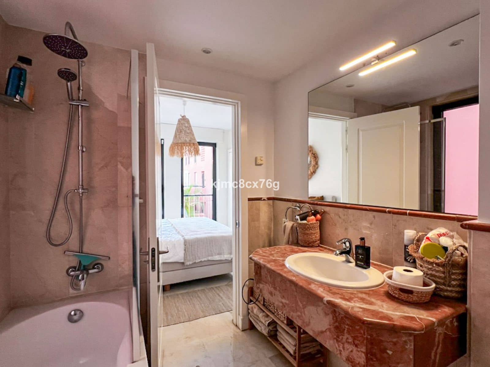 2 soveværelse Lejlighed til salg i Calahonda - € 429.000 (Ref: 9439807)