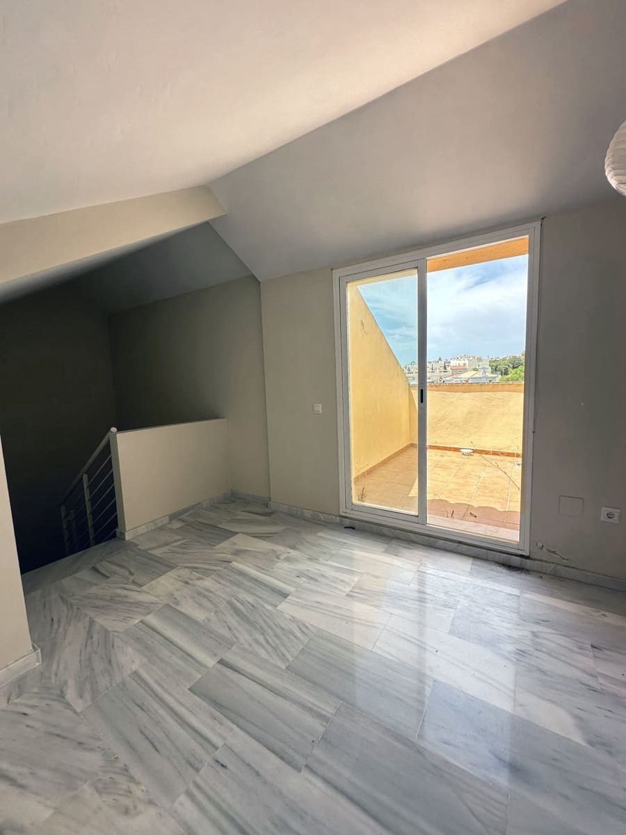 3 sypialnia Dom blizniak na sprzedaż w Calahonda - 452 000 € (Ref: 9439815)