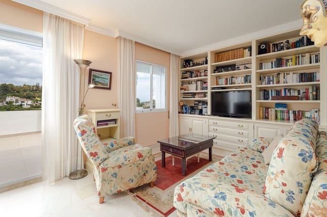 2 sovrum Lägenhet till salu i La Quinta, Benahavís - 649 000 € (Ref: 9439824)