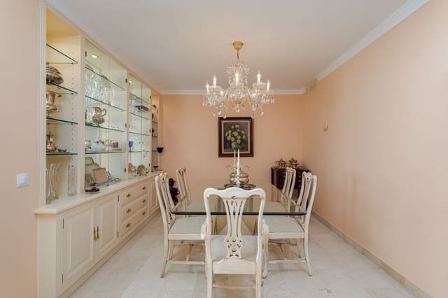 2 sovrum Lägenhet till salu i La Quinta, Benahavís - 649 000 € (Ref: 9439824)