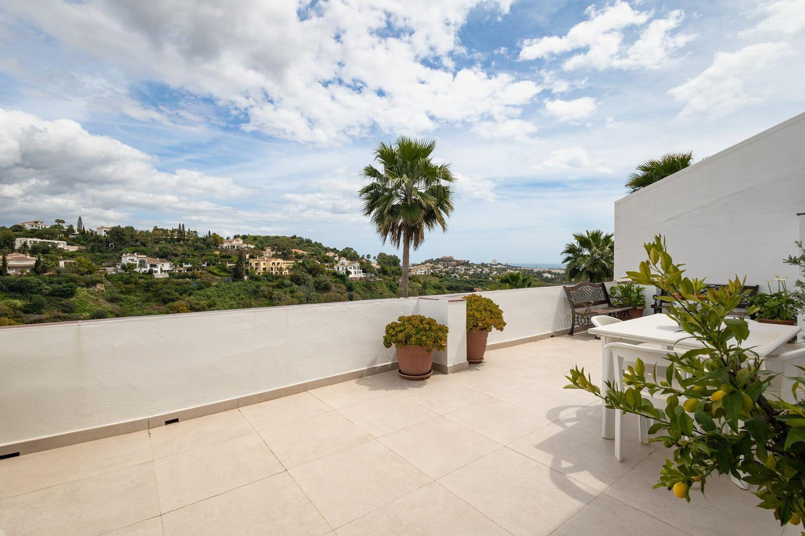 2 sovrum Lägenhet till salu i La Quinta - 649 000 € (Ref: 9439824)