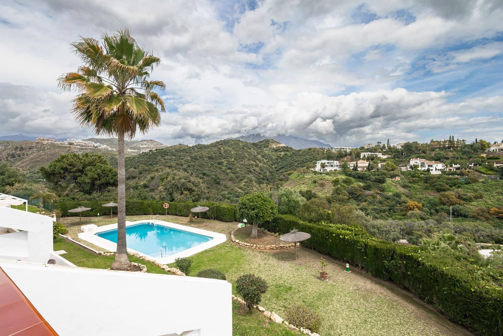 2 sovrum Lägenhet till salu i La Quinta - 649 000 € (Ref: 9439824)