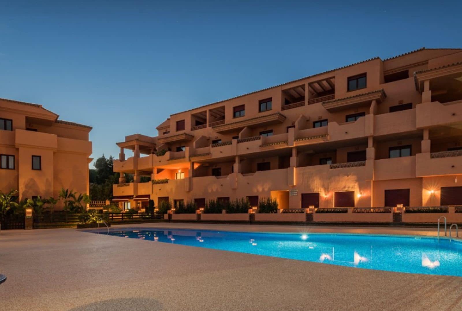 3 bedroom Apartment for sale in El Paraiso - € 485,000 (Ref: 9439992)