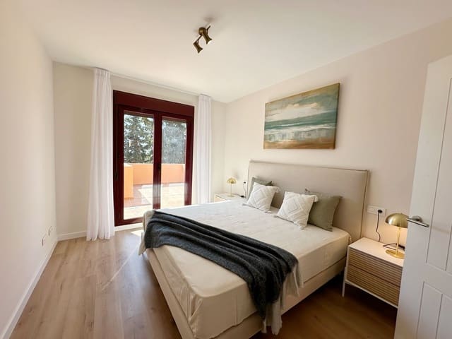 Apartamento de 3 habitaciones en El Paraiso, Estepona en venta - 485.000 € (Ref: 9439992)