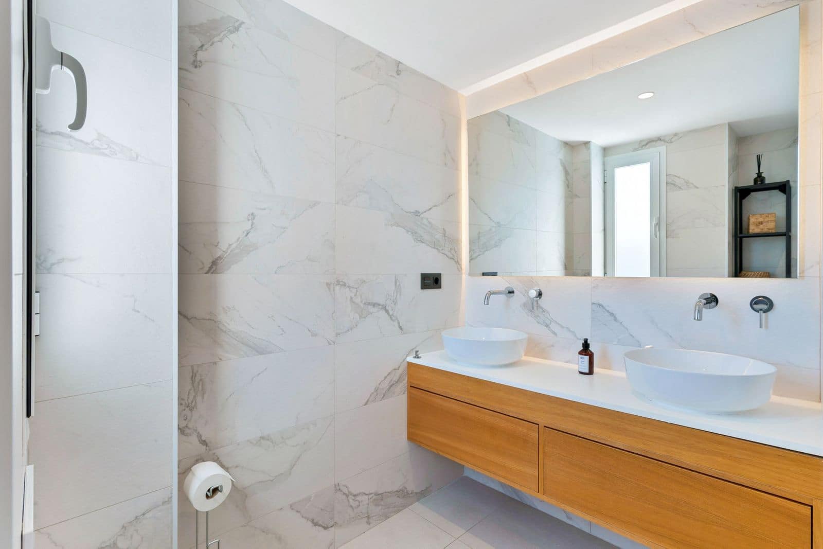 3 bedroom Penthouse for sale in Nueva Andalucia - € 625,000 (Ref: 9439994)