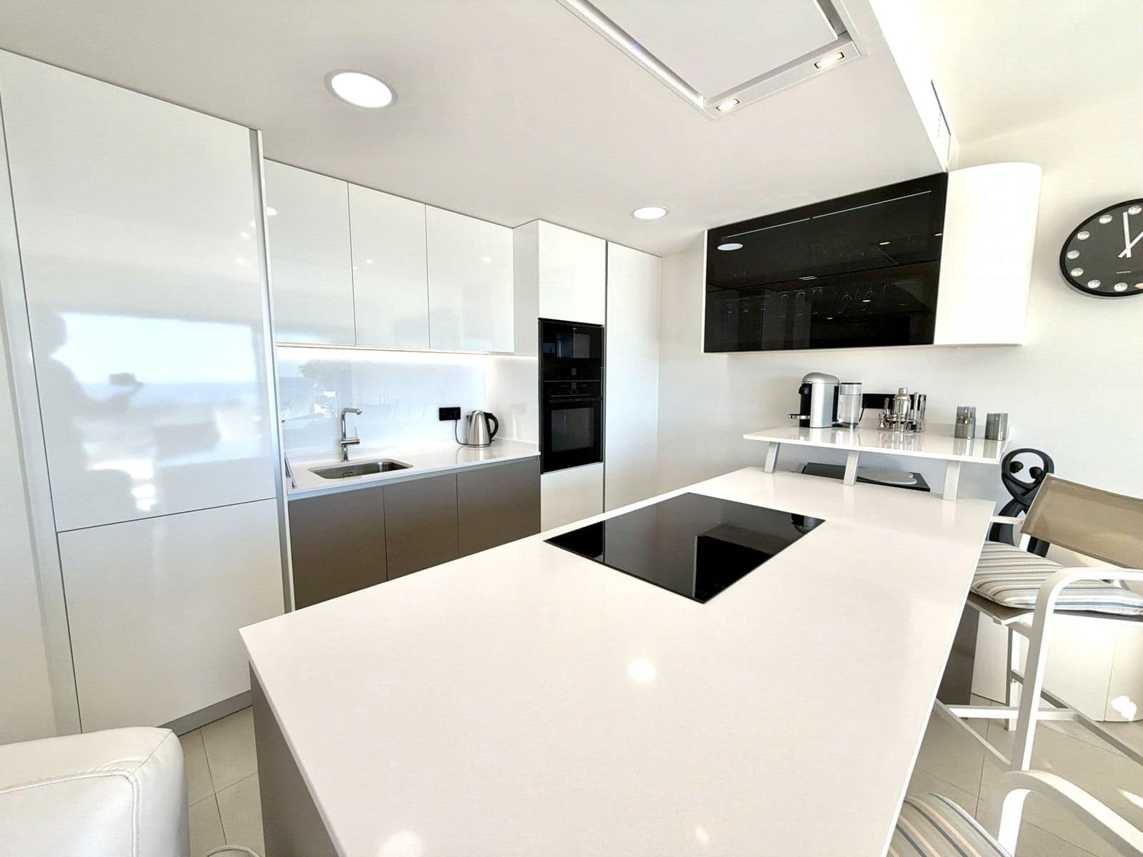 2 sovrum Takvåning till salu i La Cala de Mijas - 995 000 € (Ref: 9448772)