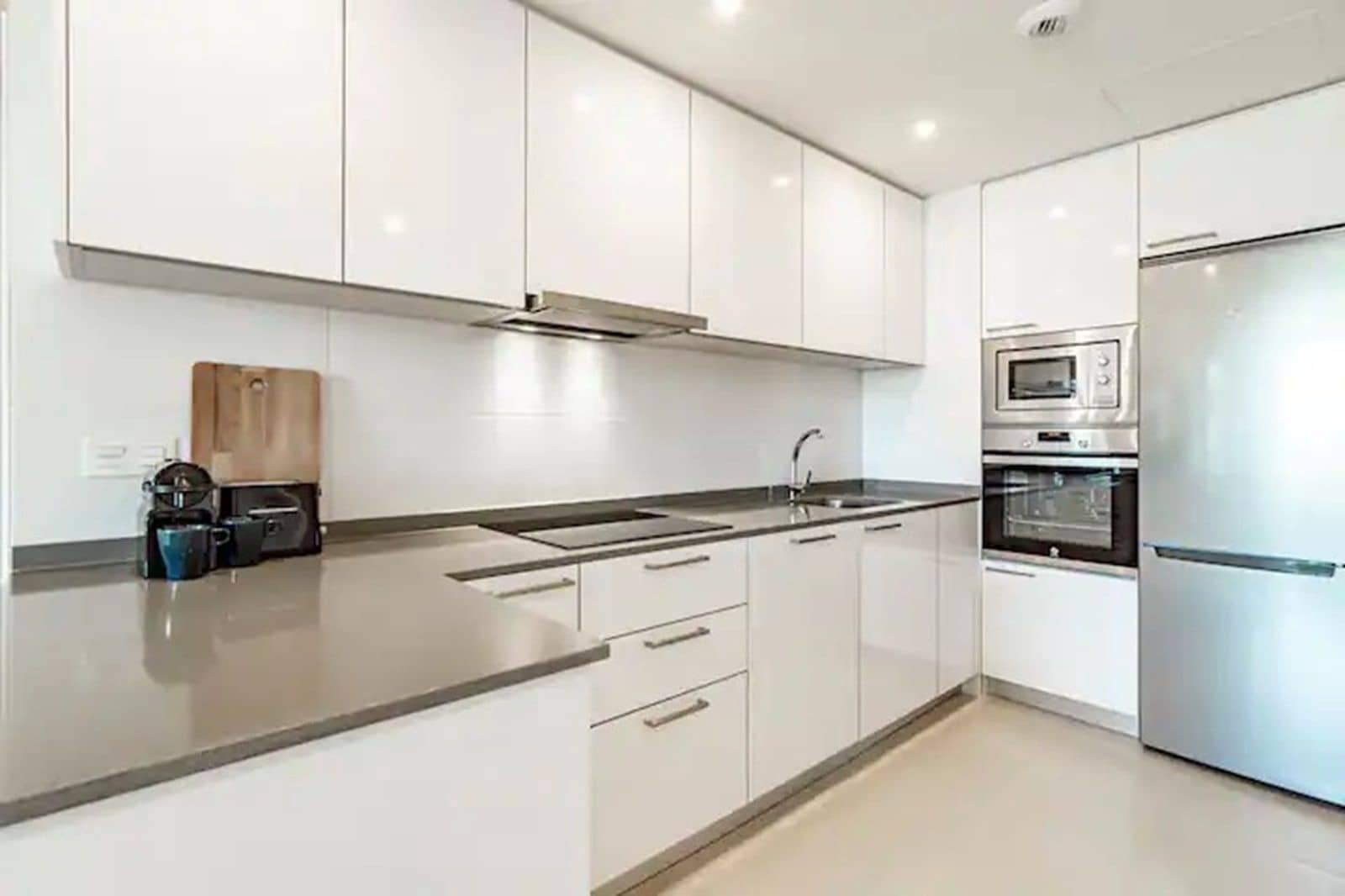 2 makuuhuone Huoneisto myytävänä paikassa Nueva Andalucia - 399 000 € (Ref: 9448773)