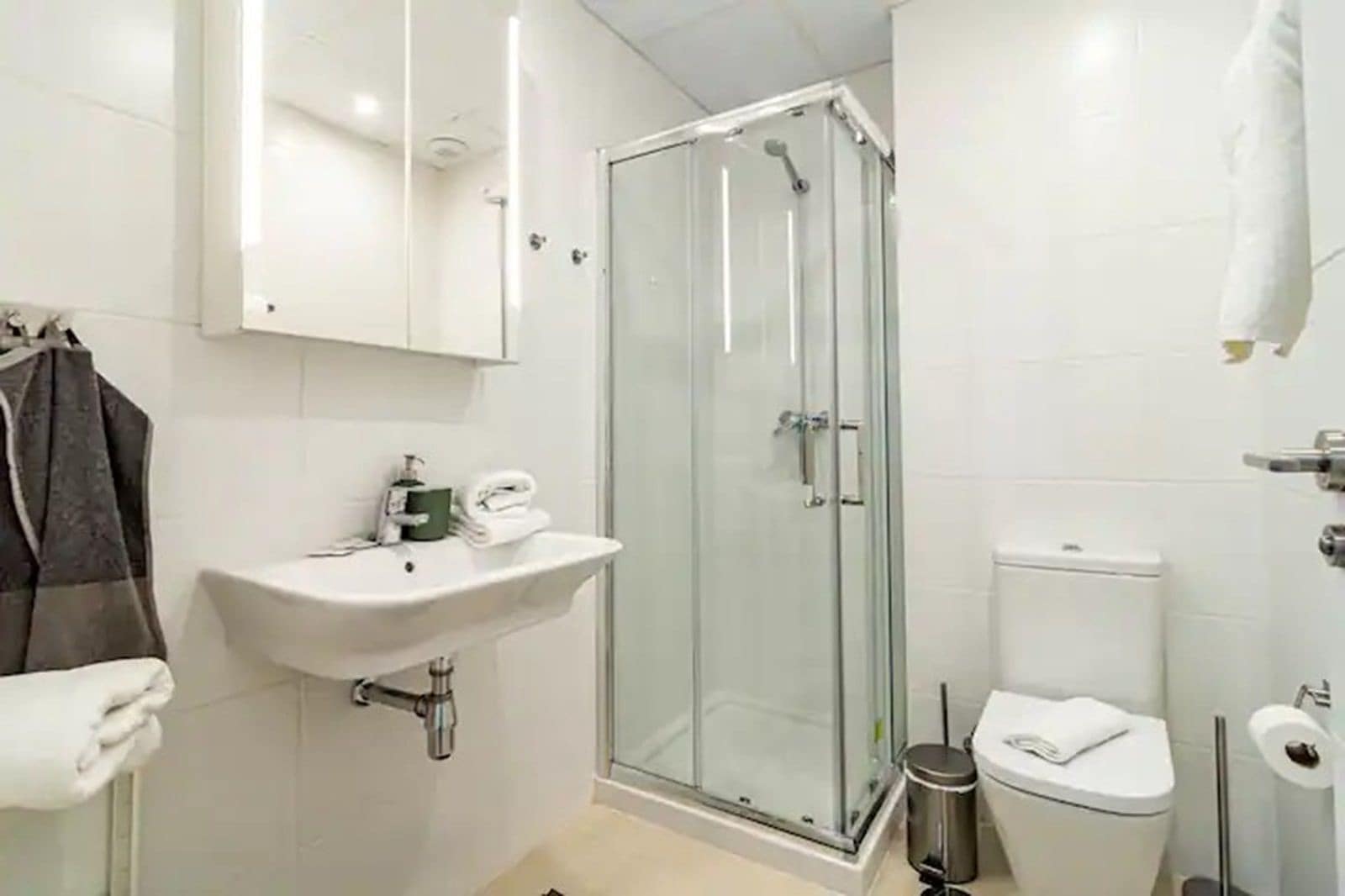 2 makuuhuone Huoneisto myytävänä paikassa Nueva Andalucia - 399 000 € (Ref: 9448773)