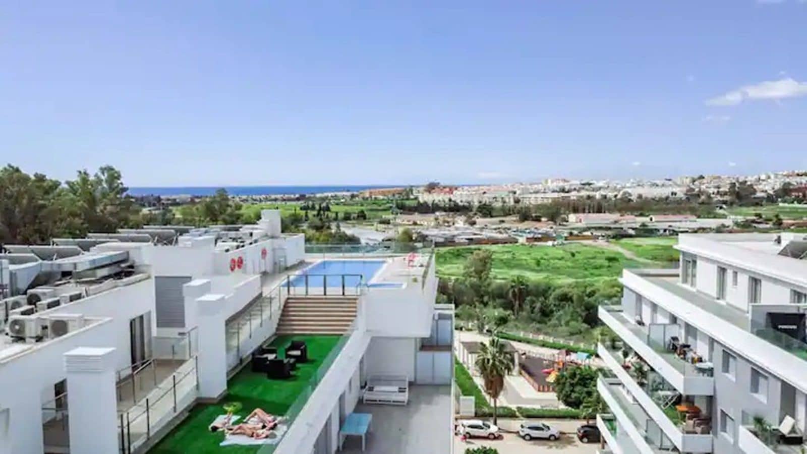 2 makuuhuone Huoneisto myytävänä paikassa Nueva Andalucia - 399 000 € (Ref: 9448773)
