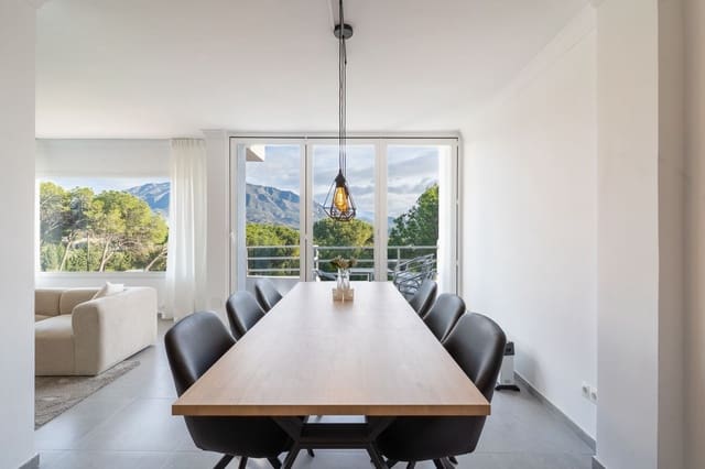 3 makuuhuone Huoneisto myytävänä paikassa Nueva Andalucia, Marbella - 749 000 € (Ref: 9448775)