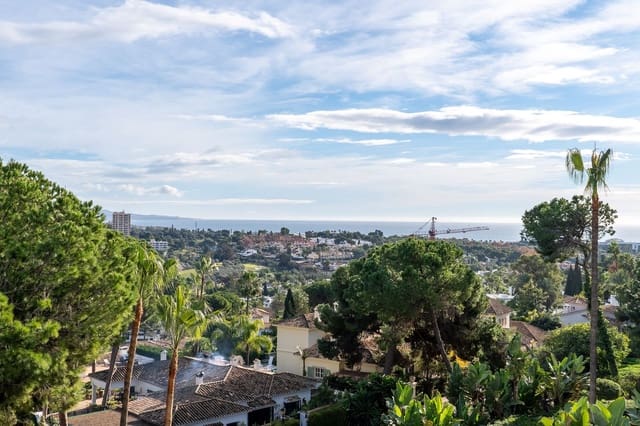 3 makuuhuone Huoneisto myytävänä paikassa Nueva Andalucia, Marbella - 749 000 € (Ref: 9448775)