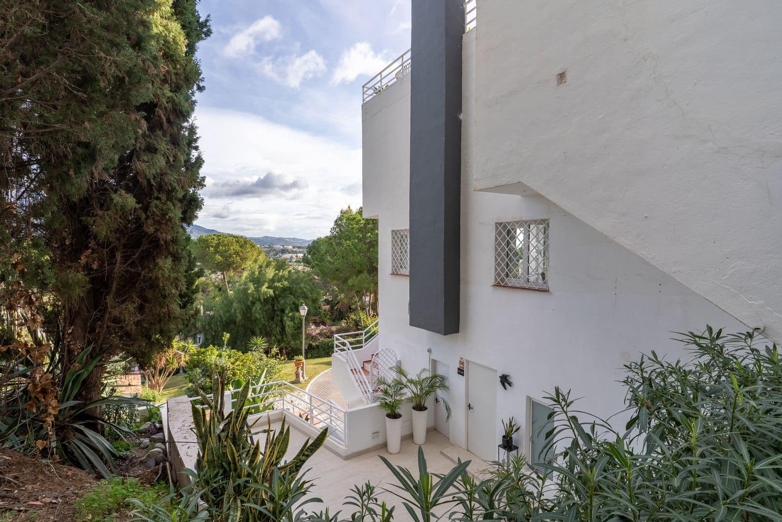 3 makuuhuone Huoneisto myytävänä paikassa Nueva Andalucia - 749 000 € (Ref: 9448775)