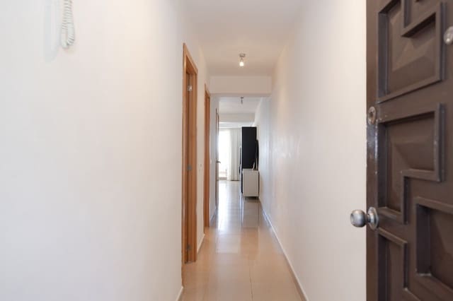 1 bedroom Apartment for sale in Marbella - € 515,000 (Ref: 9448779)