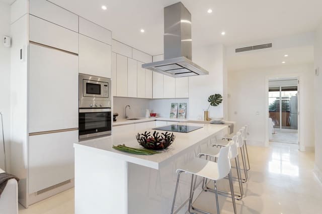 2 soveværelse Lejlighed til salg i Los Flamingos, Benahavís - € 710.000 (Ref: 9448781)