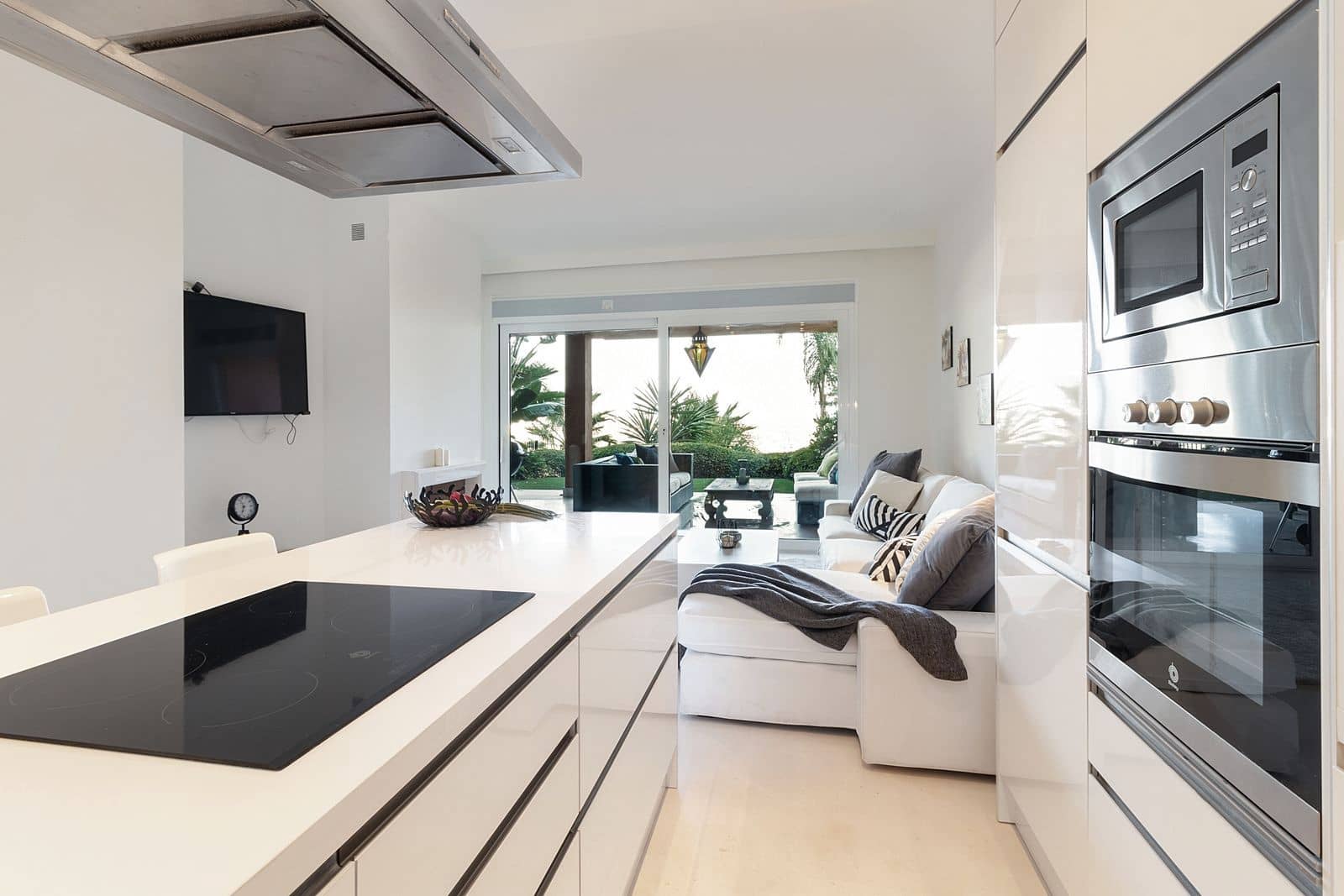 2 soveværelse Lejlighed til salg i Los Flamingos - € 710.000 (Ref: 9448781)