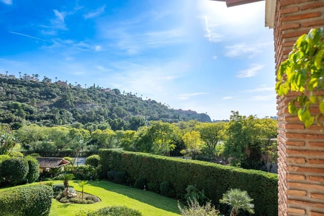 2 chambre Penthouse à vendre à Los Arqueros, Benahavís - 395 000 € (Ref: 9448782)