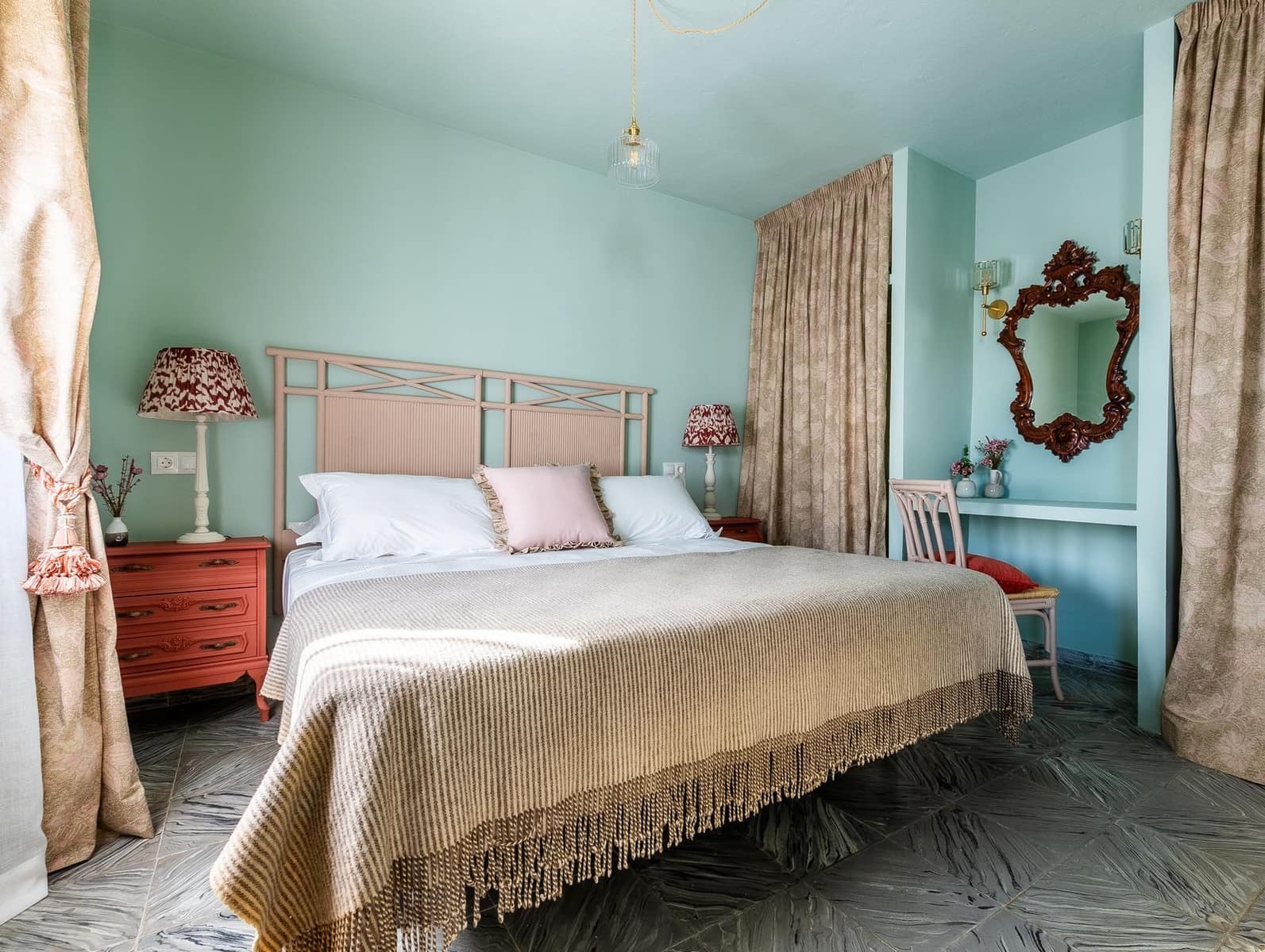 4 soverom Hus til salgs i San Pedro de Alcantara - € 690 000 (Ref: 9448785)