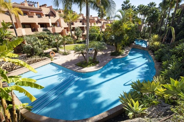 2 bedroom Apartment for sale in Los Flamingos, Benahavís - € 369,500 (Ref: 9448786)