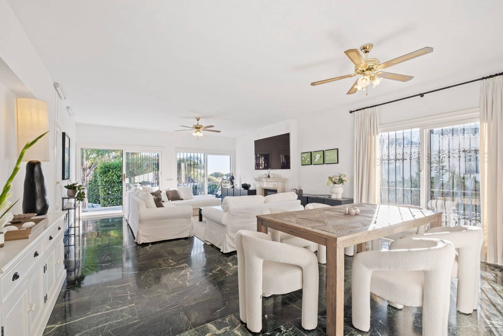 6 soveværelse Villa til salg i Calahonda - € 1.200.000 (Ref: 9448788)