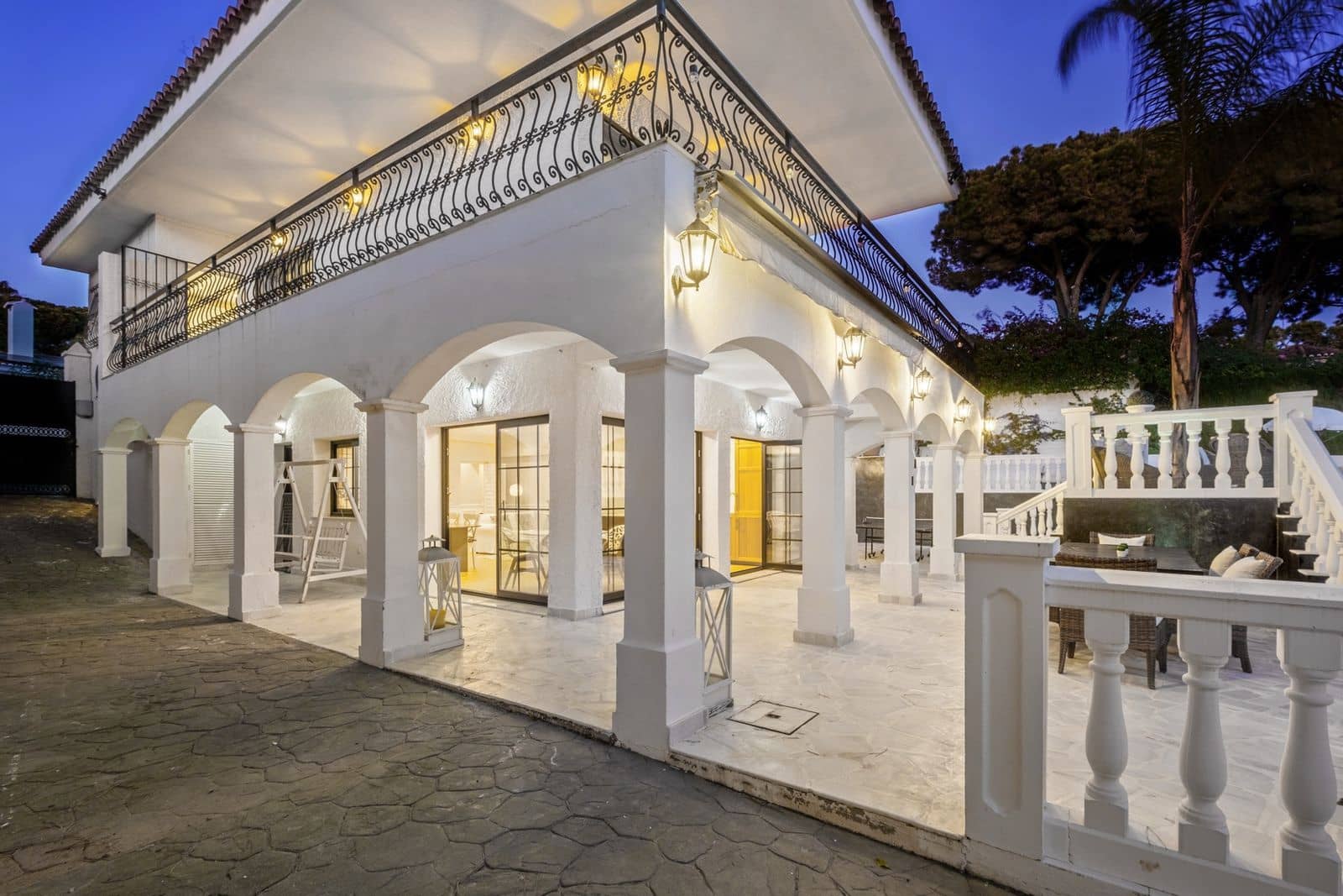 6 soveværelse Villa til salg i Calahonda - € 1.200.000 (Ref: 9448788)