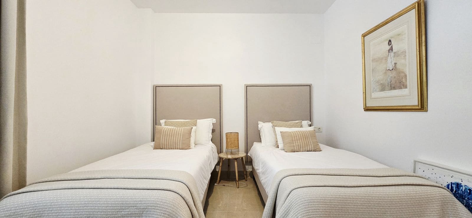 3 bedroom Apartment for sale in Benahavis - € 690,000 (Ref: 9448792)