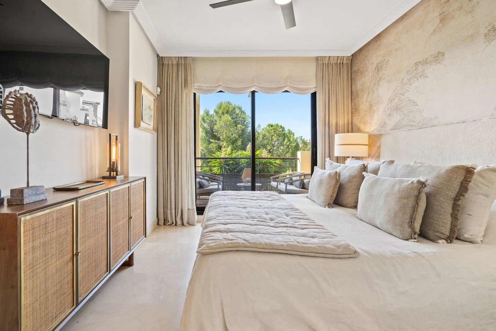 3 soverom Leilighet til salgs i Los Arqueros - € 595 000 (Ref: 9448798)