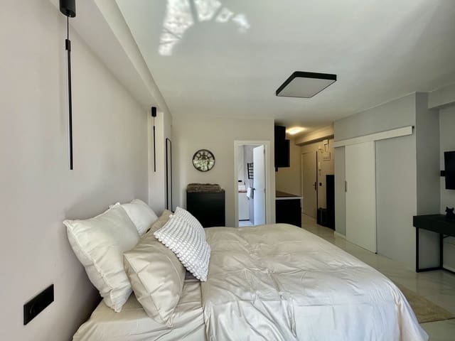Studio zu verkaufen in Nueva Andalucia, Marbella - 257.000 € (Ref: 9448800)