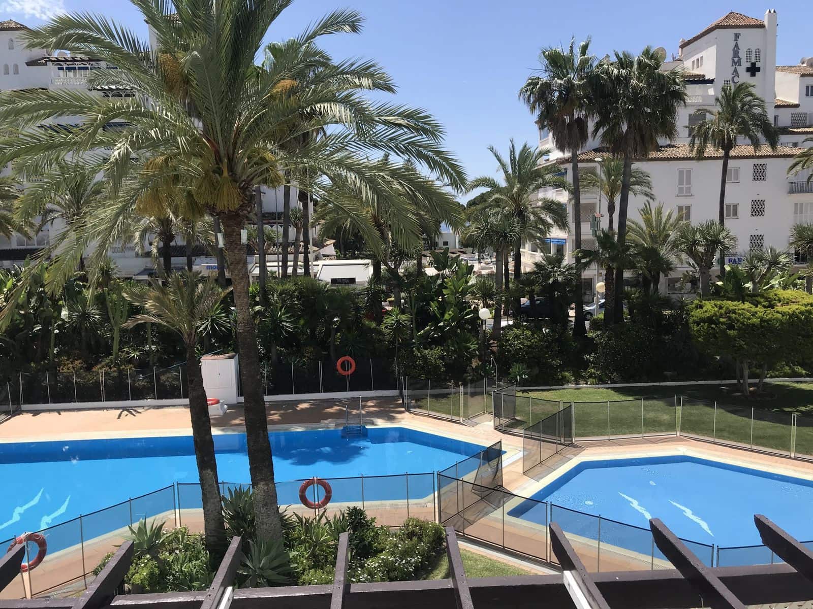 3 bedroom Apartment for sale in Puerto Banus - € 1,300,000 (Ref: 9448801)