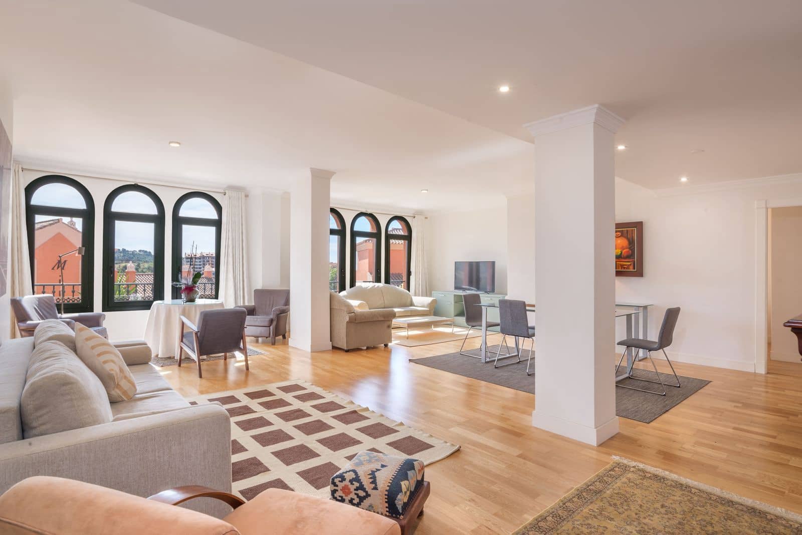 4 soveværelse Lejlighed til salg i Elviria - € 529.000 (Ref: 9448810)