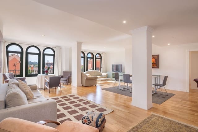 4 soveværelse Lejlighed til salg i Elviria, Marbella - € 529.000 (Ref: 9448810)