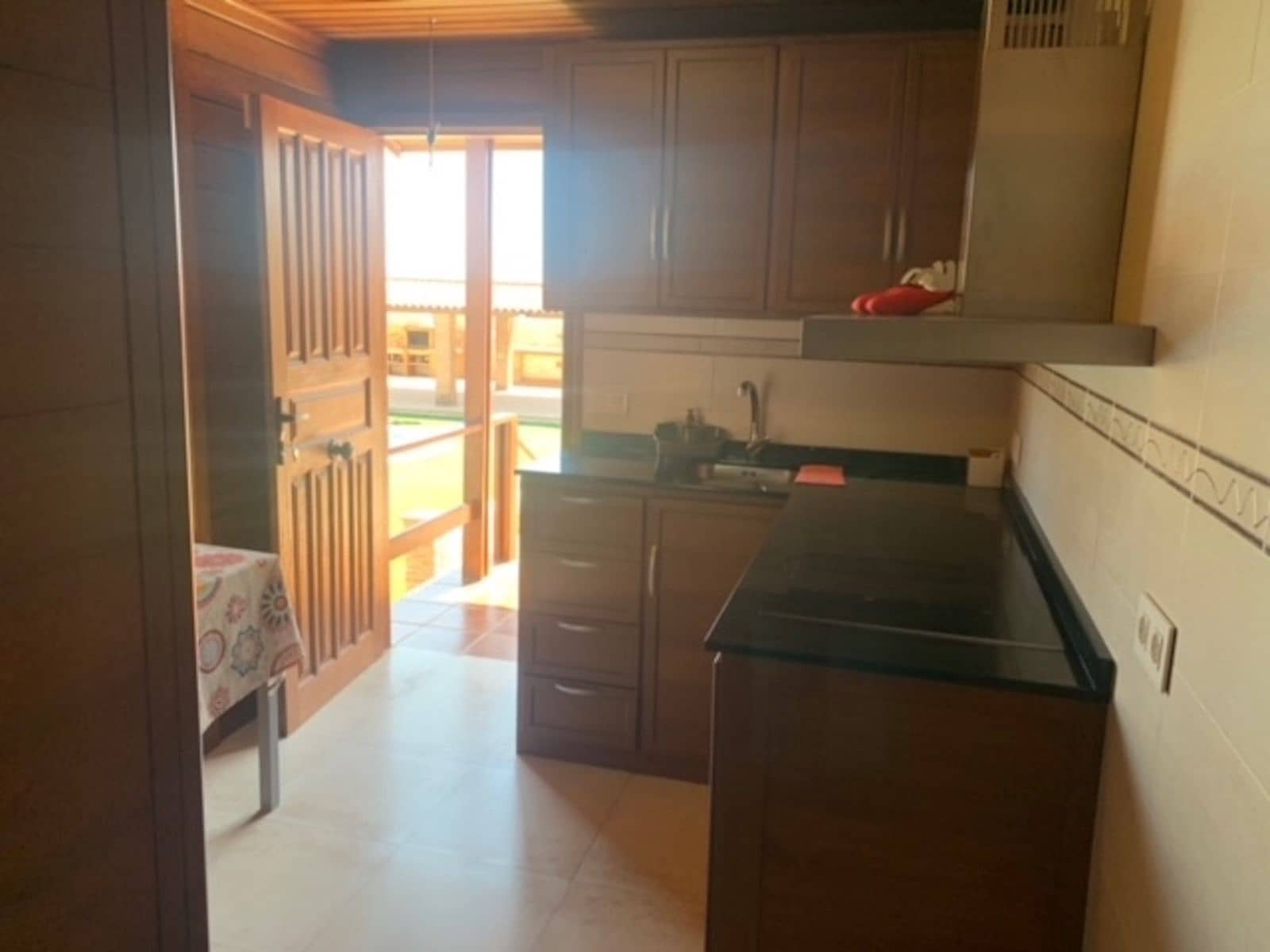 Chalet de 4 habitaciones en San Roque en venta - 488.520 € (Ref: 9448812)