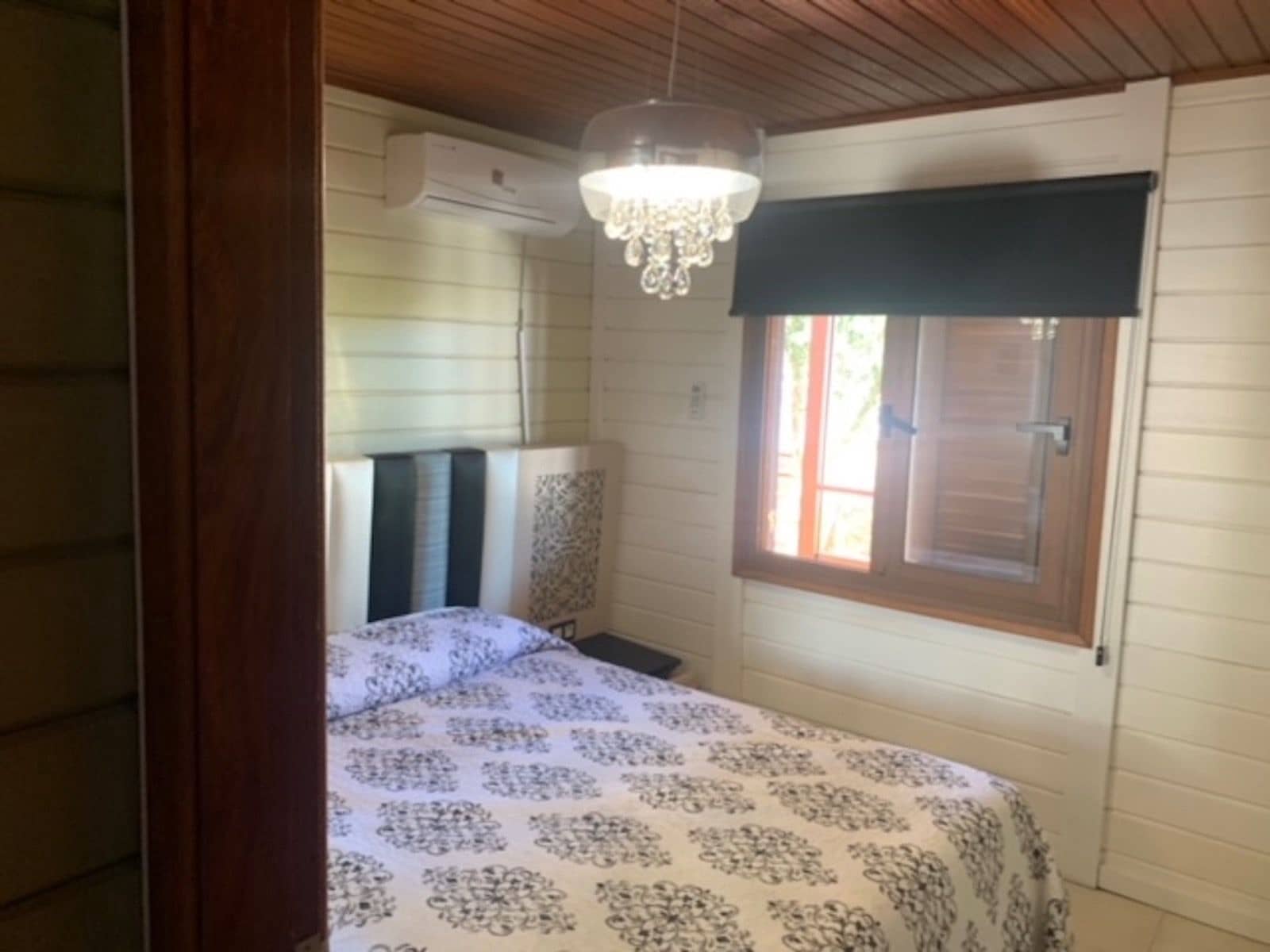 Chalet de 4 habitaciones en San Roque en venta - 488.520 € (Ref: 9448812)