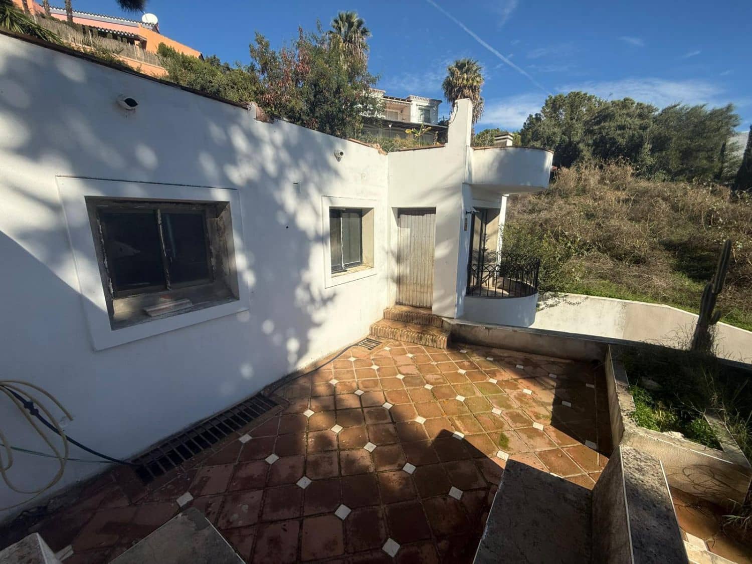 Casa de 3 habitaciones en Estepona en venta - 390.000 € (Ref: 9448818)