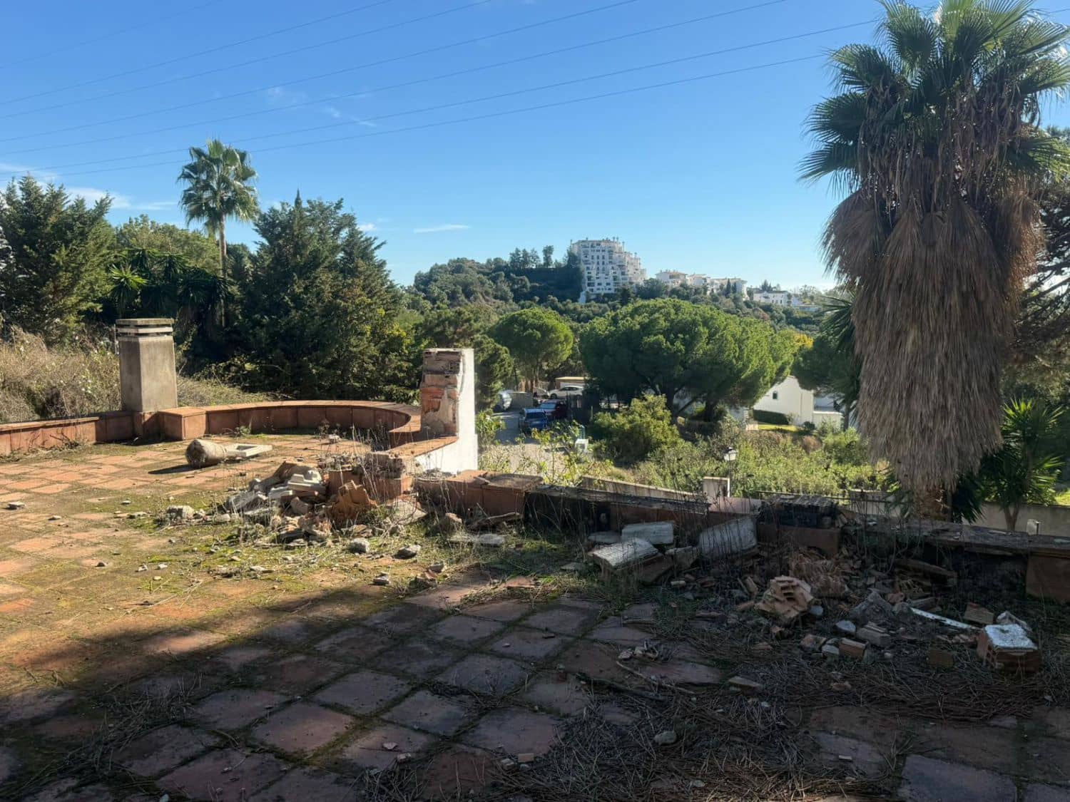 Casa de 3 habitaciones en Estepona en venta - 390.000 € (Ref: 9448818)