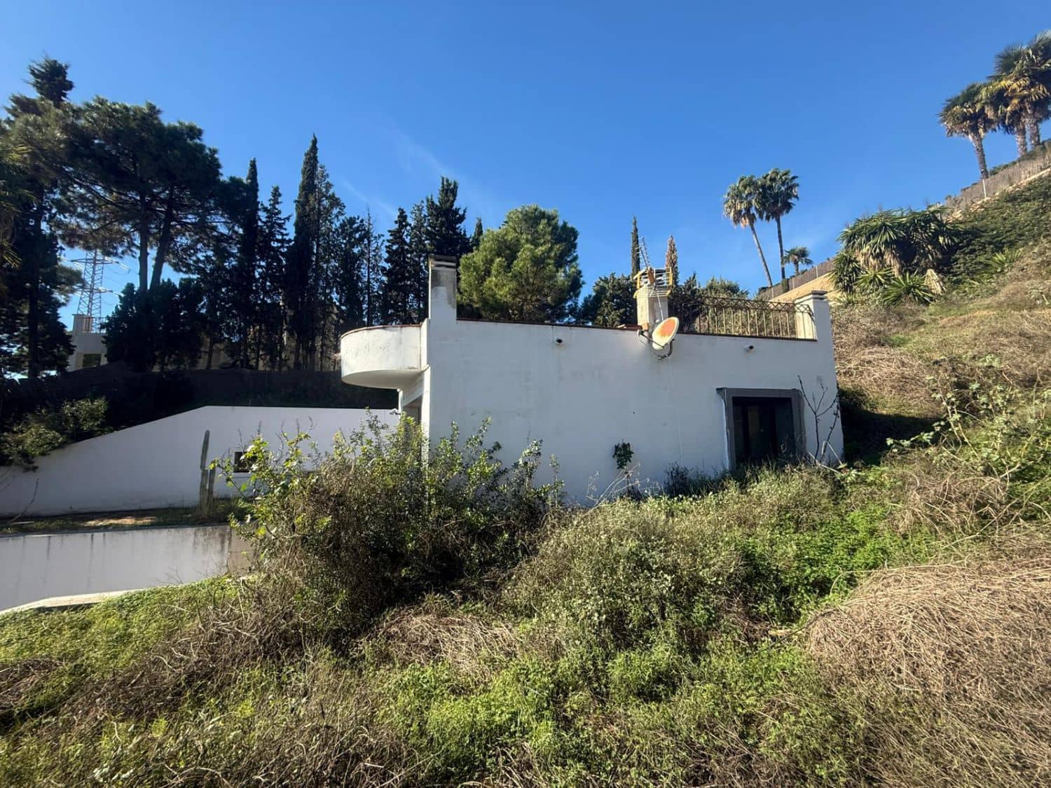 Casa de 3 habitaciones en Estepona en venta - 390.000 € (Ref: 9448818)