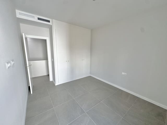 4 soveværelse Semi-Rækkehus til salg i Riviera del Sol, Mijas - € 650.000 (Ref: 9448820)