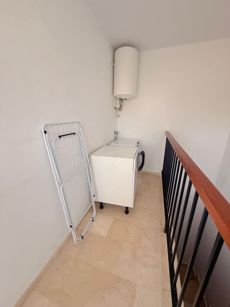 3 slaapkamer Halfvrijstaande villa te koop in Benalmadena - € 487.830 (Ref: 9448826)