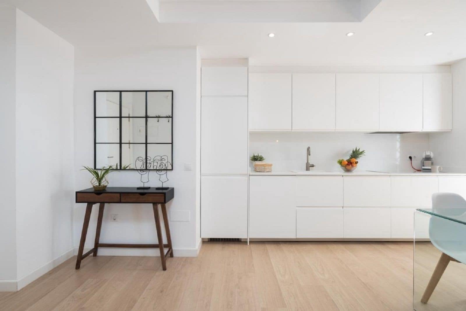 2 makuuhuone Huoneisto myytävänä paikassa Golden Mile - 590 000 € (Ref: 9448828)