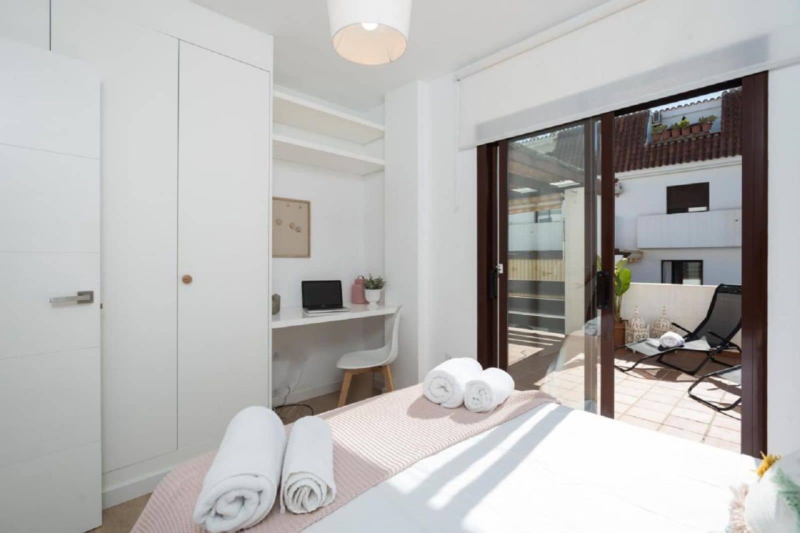 2 makuuhuone Huoneisto myytävänä paikassa Golden Mile - 590 000 € (Ref: 9448828)