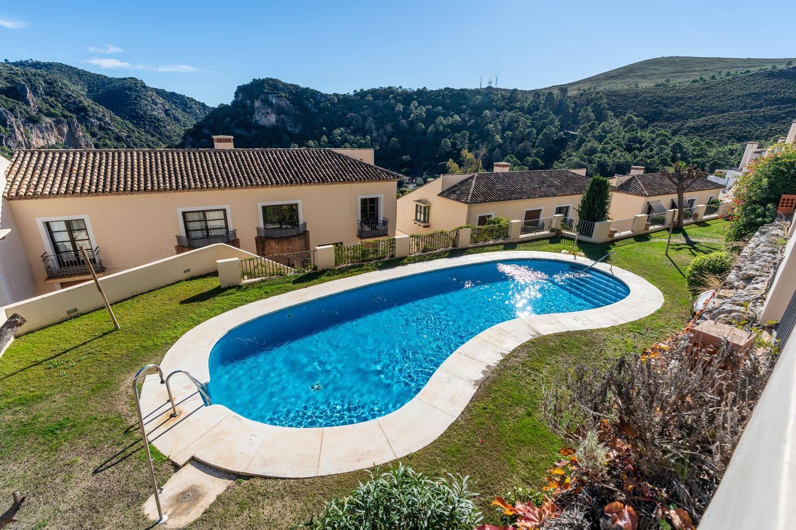 4 soverom Hus til salgs i Benahavis - € 695 000 (Ref: 9448834)